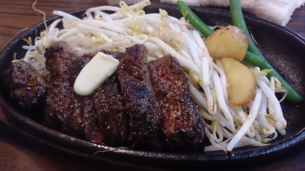 馬肉ステーキ@タケル